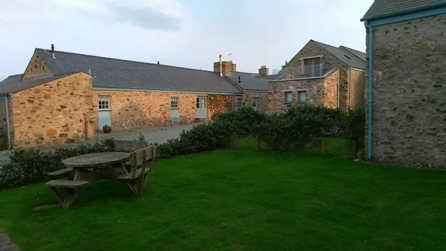 Boltholes & Hideaways Ltd