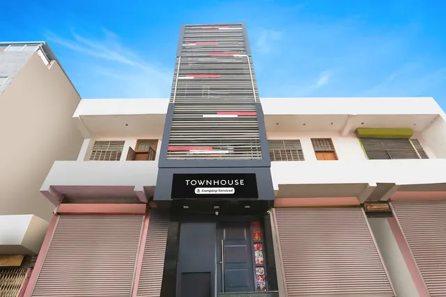 Townhouse Jagatpura Railway Station