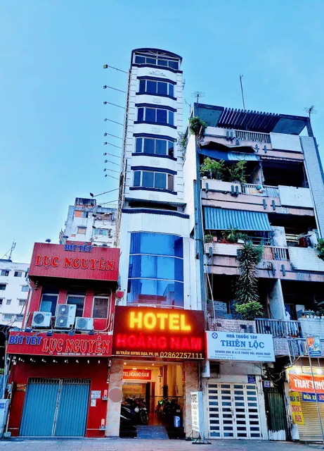 Khách sạn Hoàng Nam