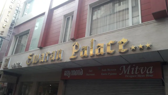 Hotel Swaran Palace