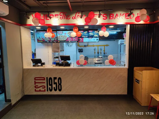 Pizza Hut | Devli Road, Delhi
