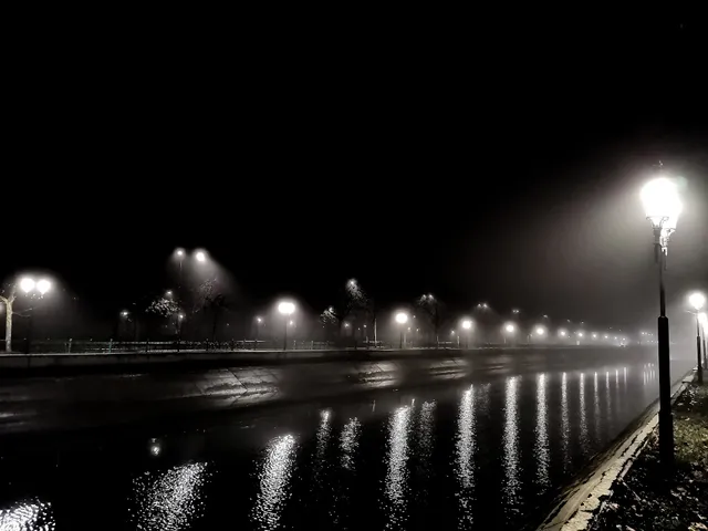 Parliament & River View