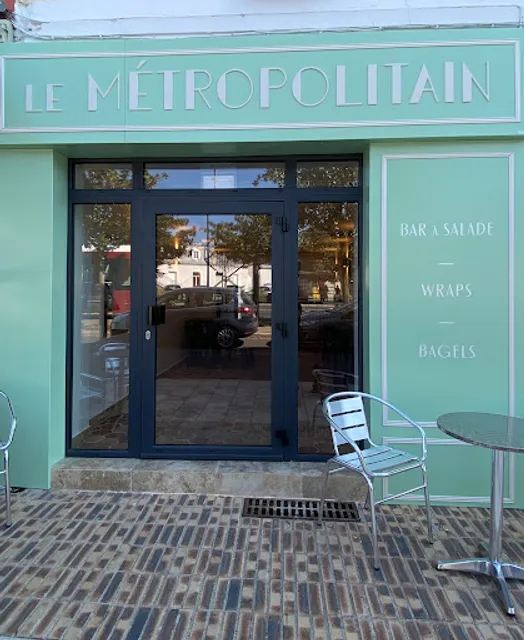 LE MÉTROPOLITAIN