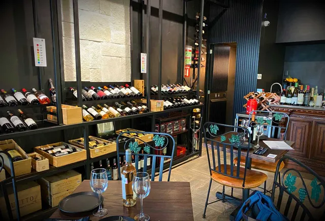 Divino Bistro & wine market