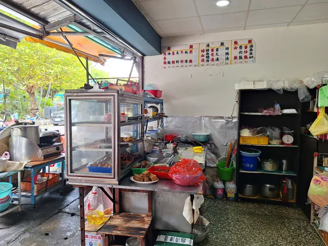 無招牌古早味小吃攤