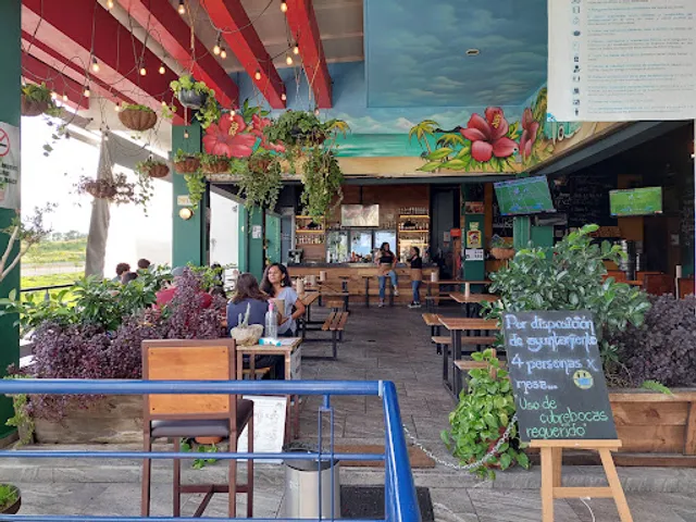 AlasWings Periférico Bro Center