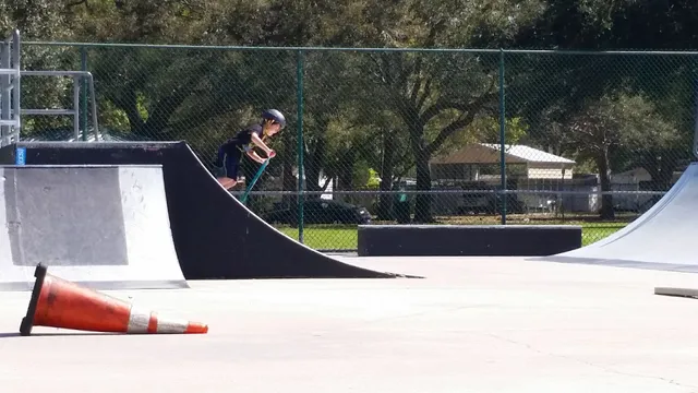 Willis S Johns Recreation Center