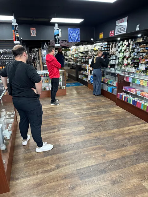 PUMPERNICKEL POPS SMOKE & VAPE SHOP