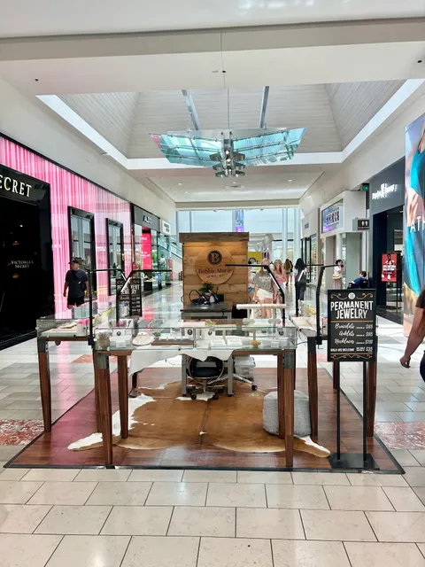 Bobbie Marie Jewelry & Permanent Jewelry