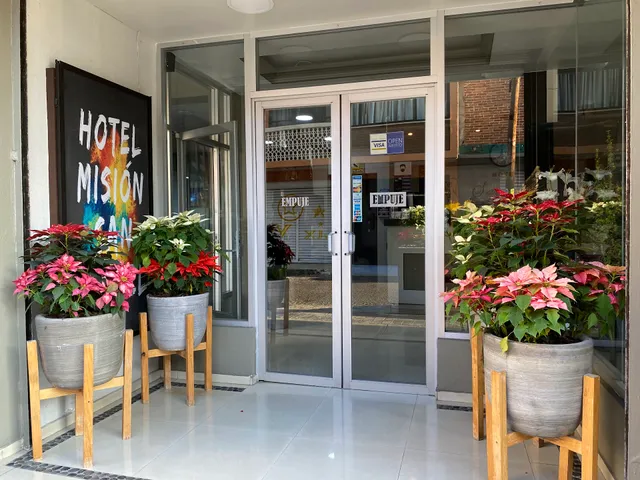 Hotel Misión San Miguel