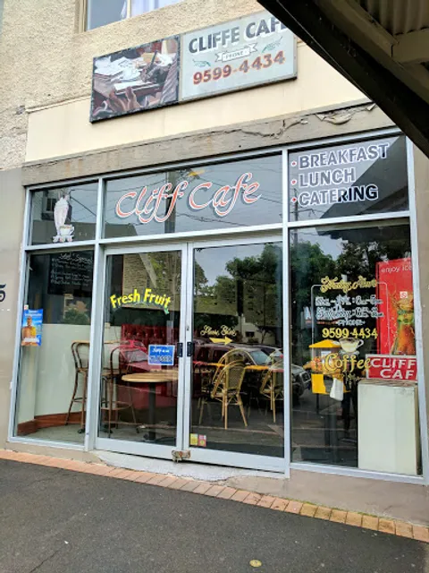 Cliff Cafe & Pho (Pho HoHoHo)