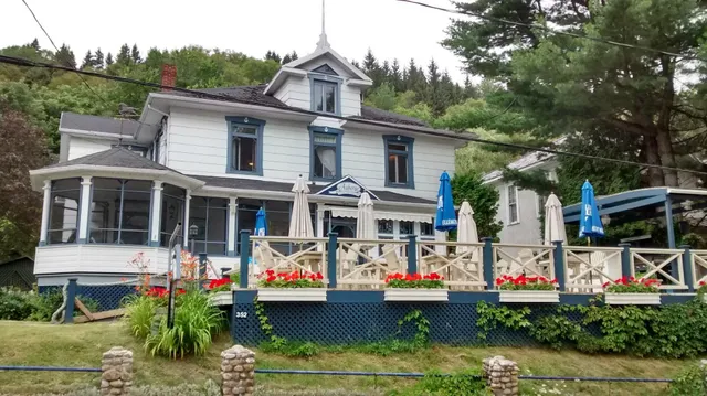 Auberge la Maison Sous les Pins