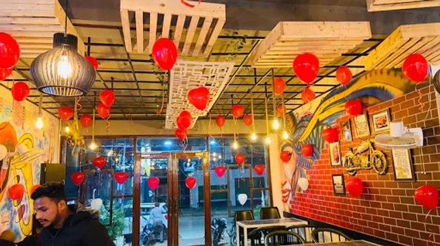 The Crispy Hawkers Nakodar