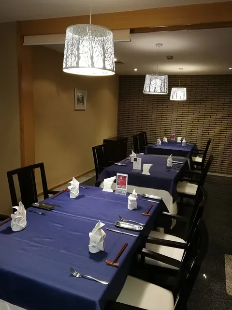 Nayinian Red Wine Bar