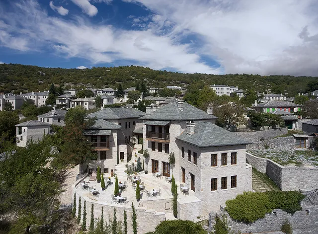 MounTrace Suites & SPA