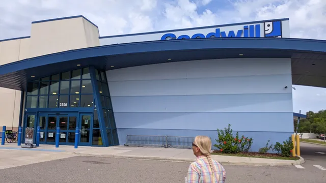 Goodwill 34th Street Superstore