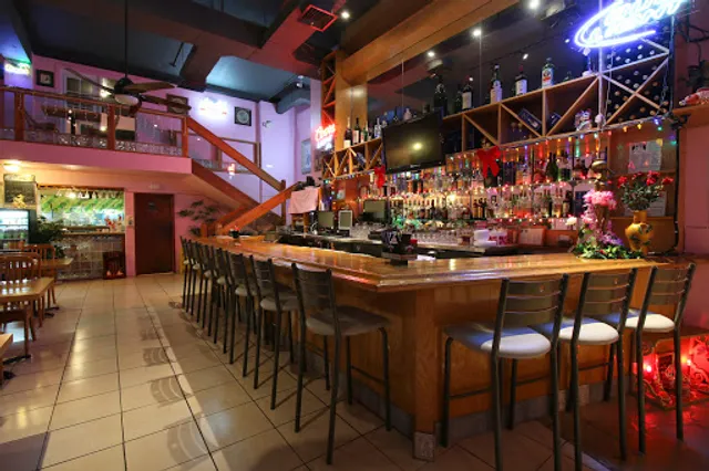 Pho Viet Manoa Restaurant