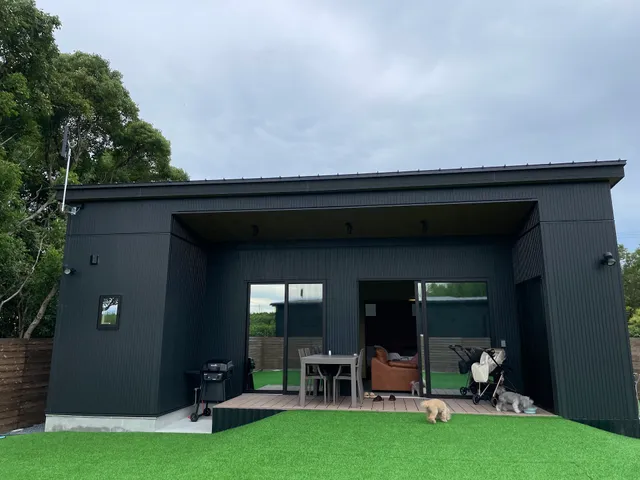 SIDE-BY-SIDE DOGCOTTAGE千葉一宮