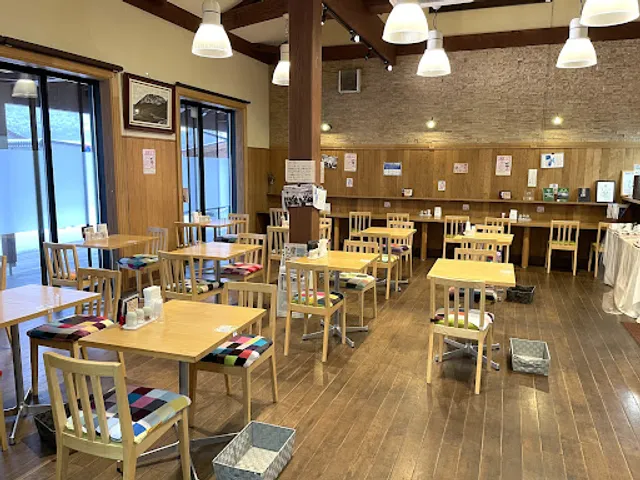 お食事処 なないろ樫（道の駅 奥大山）