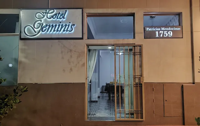 Hotel Géminis