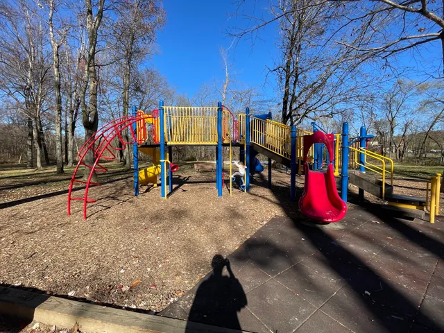 Barcroft Four Mile Run Trail Playground