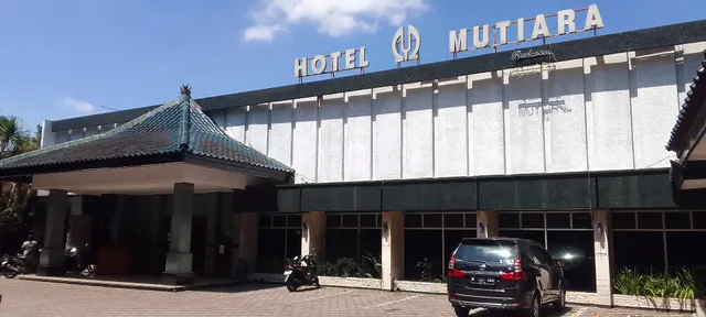 Mutiara Hotel