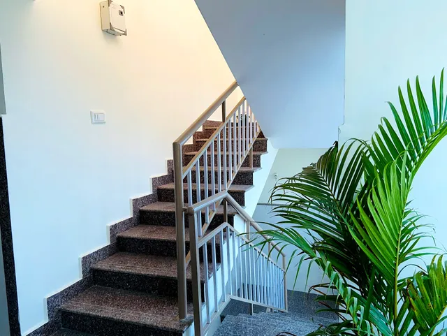 HAPPY STAY - GENTS PG