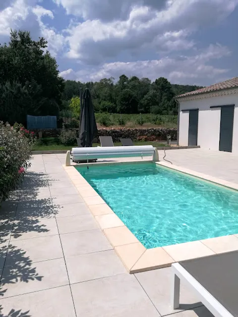 Les Maisons dans les Vignes