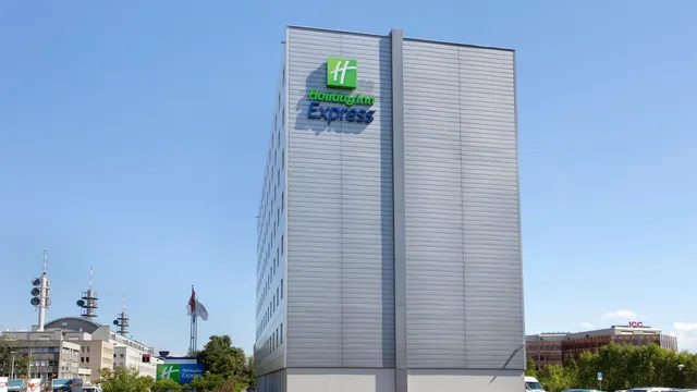 Holiday Inn Express Geneva Airport by IHG
