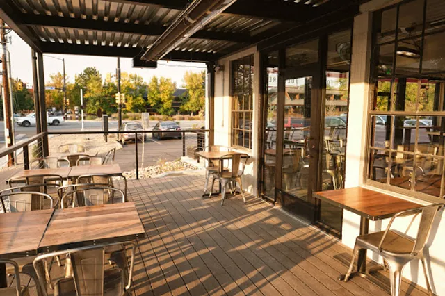 Fringe - A Well-Tapped Eatery