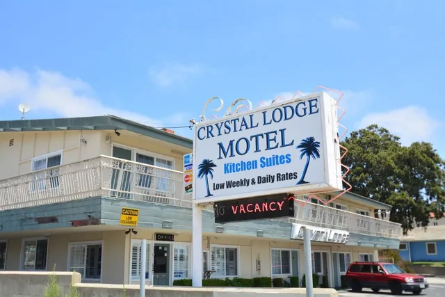 Crystal Lodge Motel Hotel