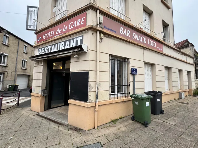 Hotel Clermont Airport