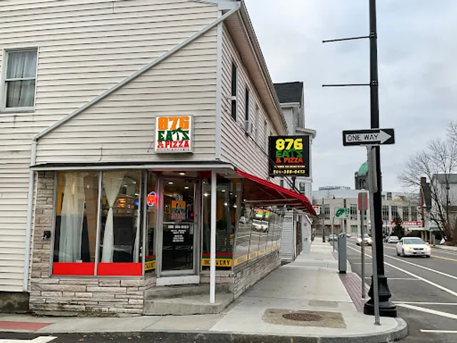 876 Eats & Pizza