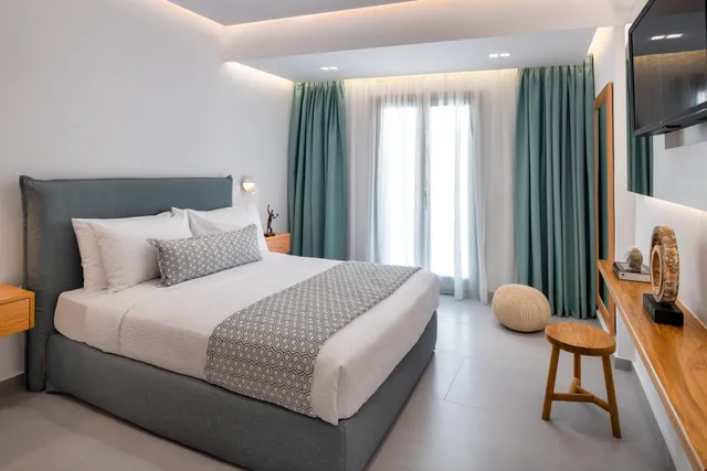 Harmony Suites Santorini