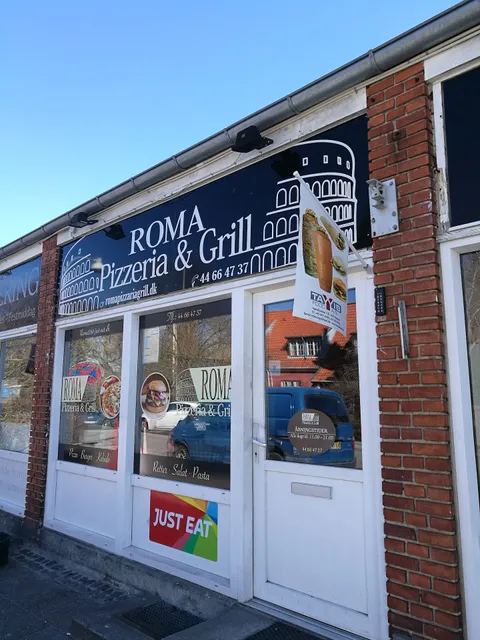 Roma Pizzaria & Grill