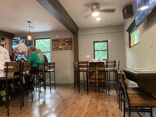 Mineo’s Pizza House Allison Park