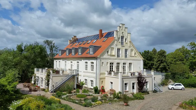 Hotel Gutshaus Parin