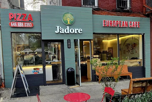 J'adore Café & Pizza