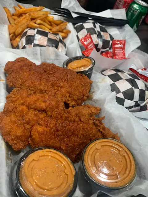 SMASHVILLE Hot Chicken & Burgers