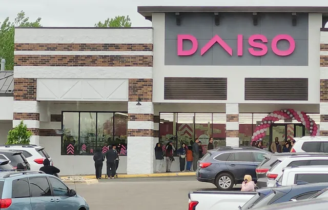 Daiso - Japanese Household Goods