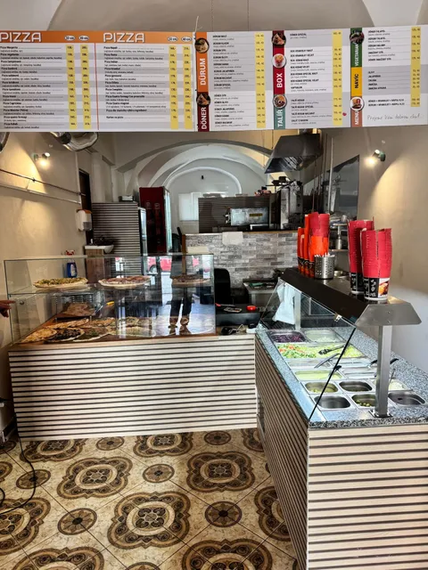 MAZARAT KEBAB & PIZZA TŘEBÍČ