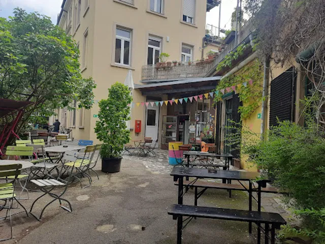 JOS FRITZ Café und Kneipe