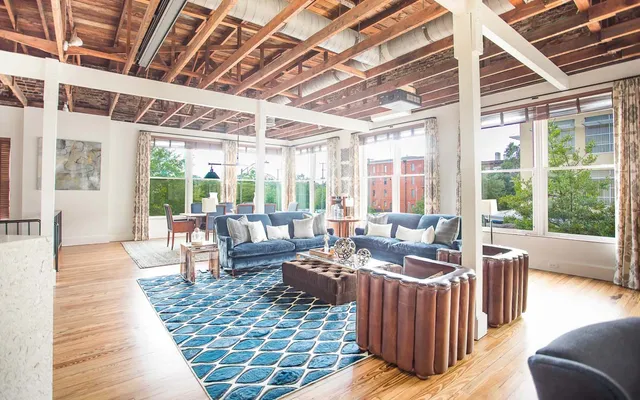 Lucky Savannah Vacation Rentals