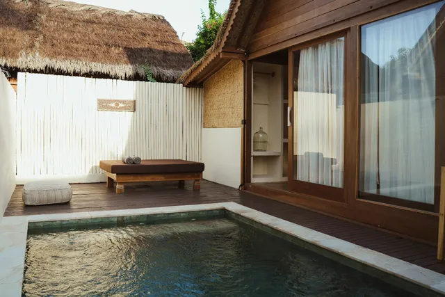 Coral Drift Resort & Villas