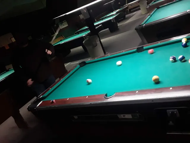 Buckets Billiards
