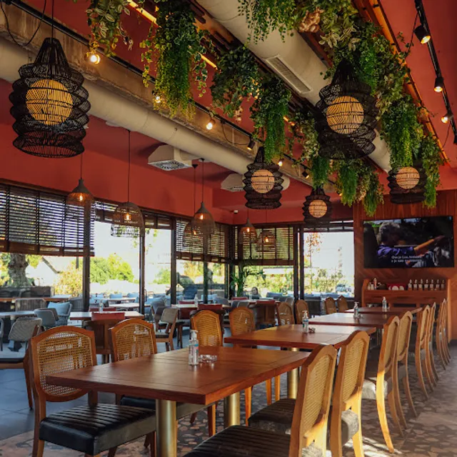 Da Luca Pizzeria Due Restaurant