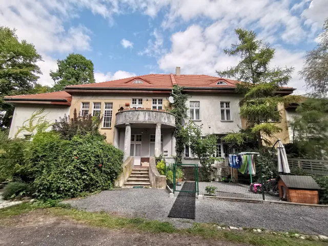 Czarna Owca- Pokoje Gościnne