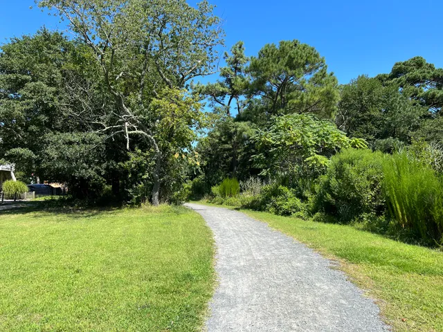 Assawoman Canal Trailhead / Kayak Launch