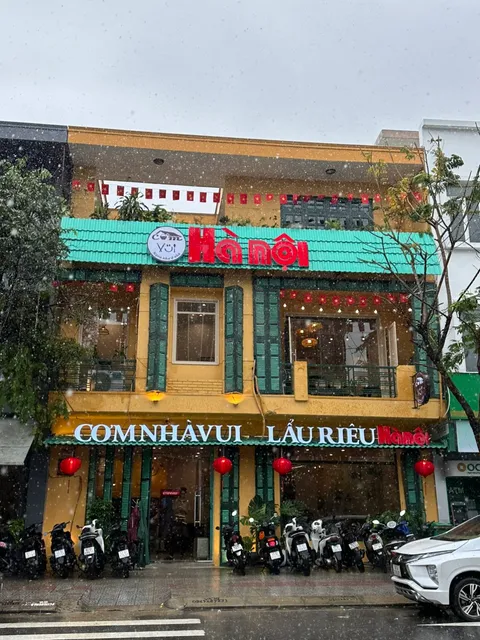 Cơm nhà vui