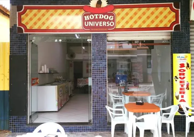 Hot Dog Universo